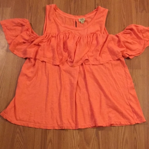 True Craft Cold Shoulder Shirt size 0X (I) - Picture 1 of 4